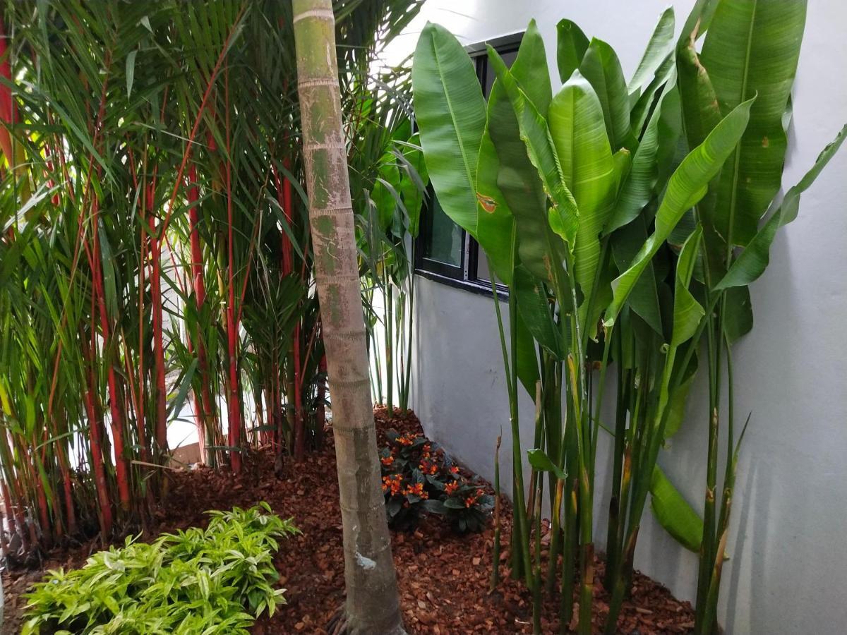 Hotel De Sripoom 4*