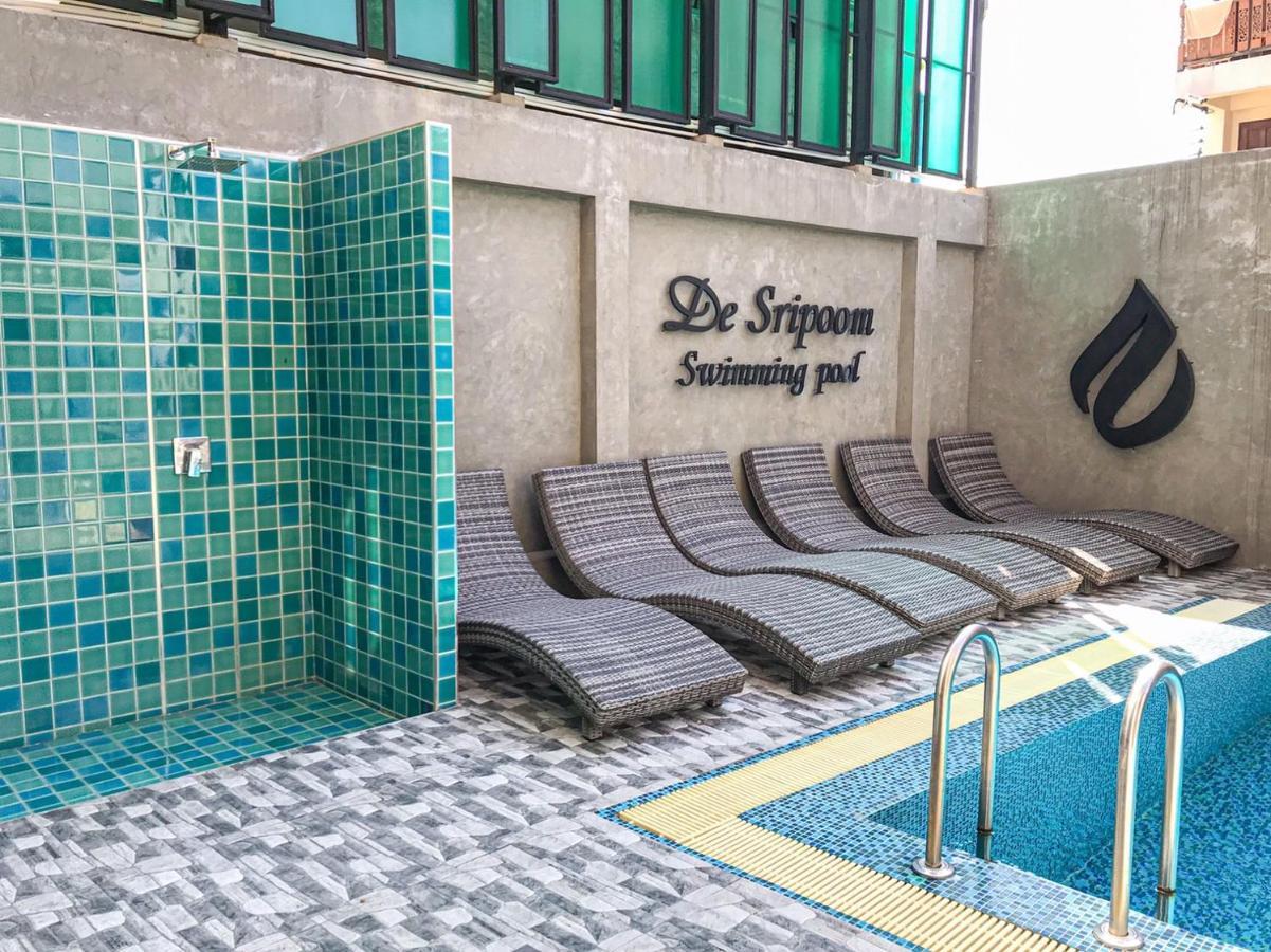 De Sripoom Hotel