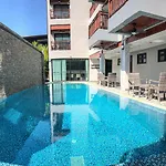 Hotel De Sripoom